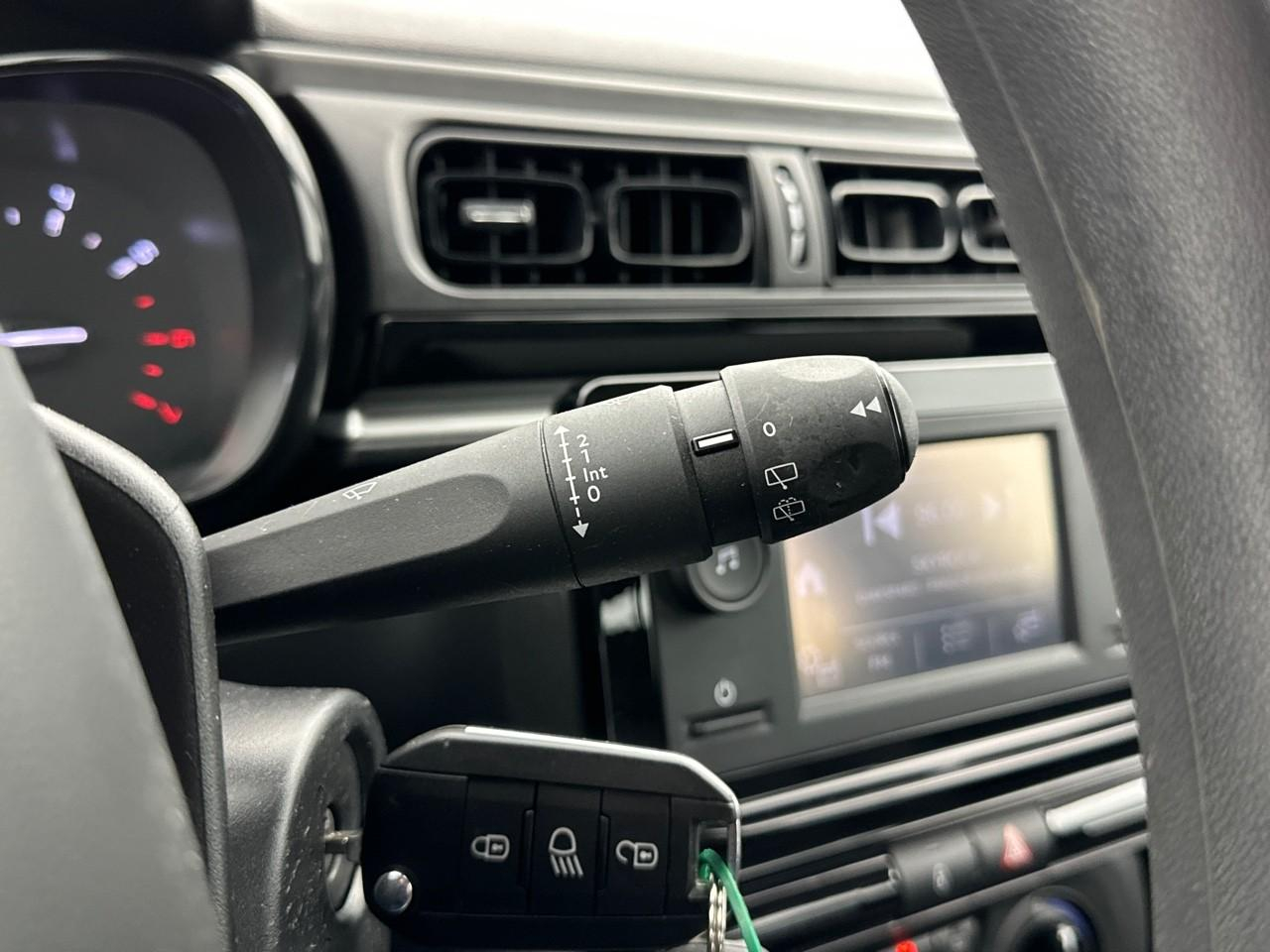 Citroën C3 puretech 83 ch bvm5 you — photo 20
