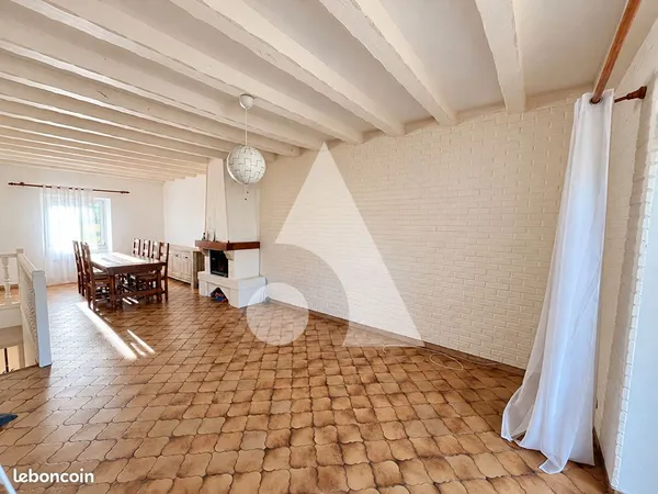 Maison 6 pièces 181 m²