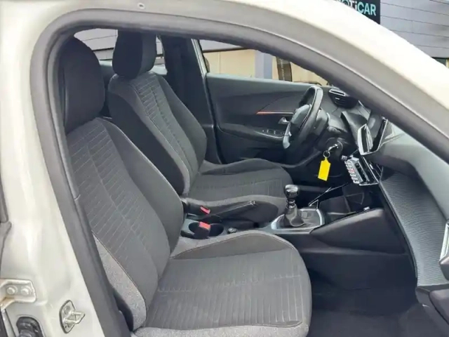 Peugeot 2008 puretech 100 s&amp;s bvm6 active pack — photo 9