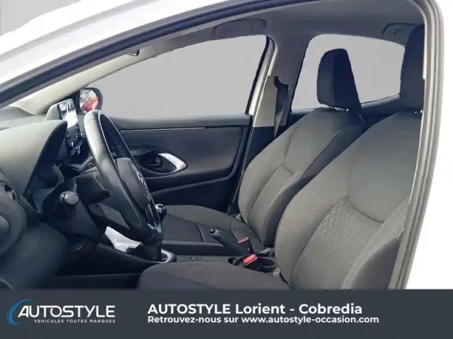 Toyota Yaris 70 vvt-i dynamic 5p my22 — photo 13
