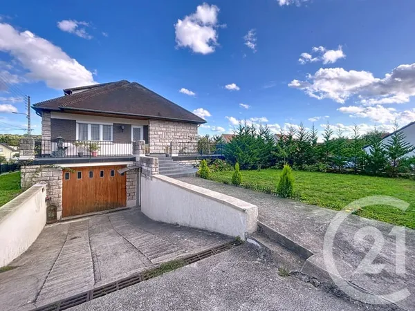 Immeuble 7 pièces 151 m²