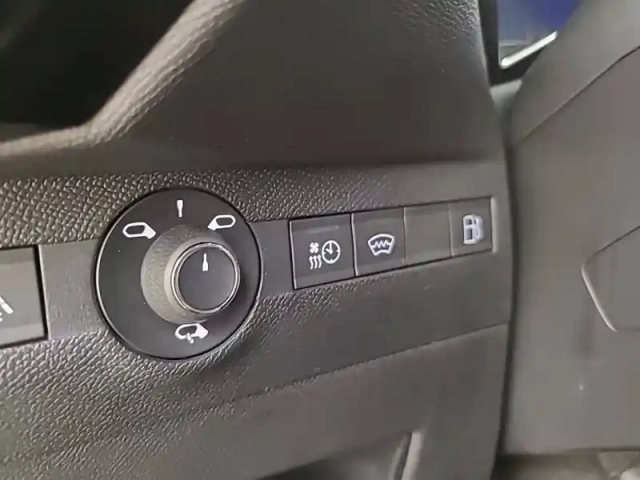 Ds Ds 7 ds7 crossback hybride e-tense 300 eat8 4x4 — photo 46