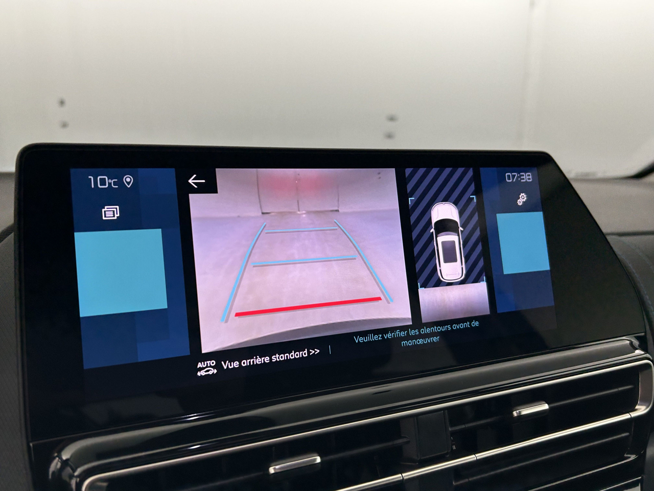 Citroën C5 Aircross — photo 18