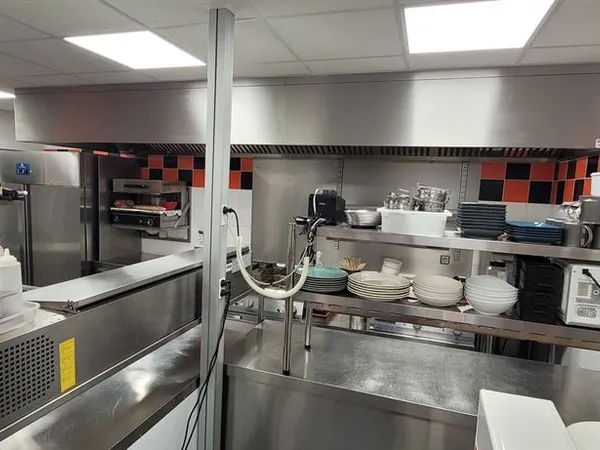 Restaurant 245 m² ALLONNE