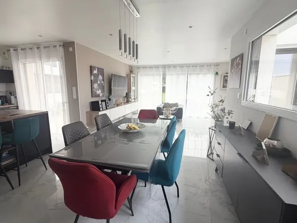 Maison 5 pièces 120 m²