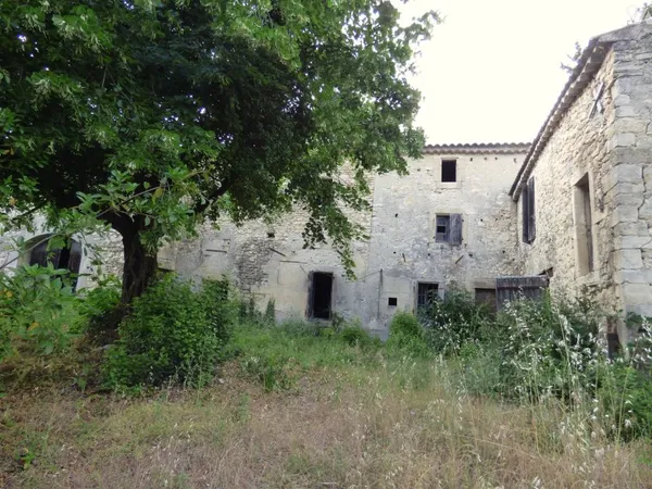 Maison 5 pièces 250 m²