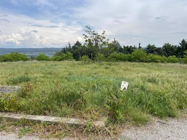 Terrain plat Est-Ouest de m²