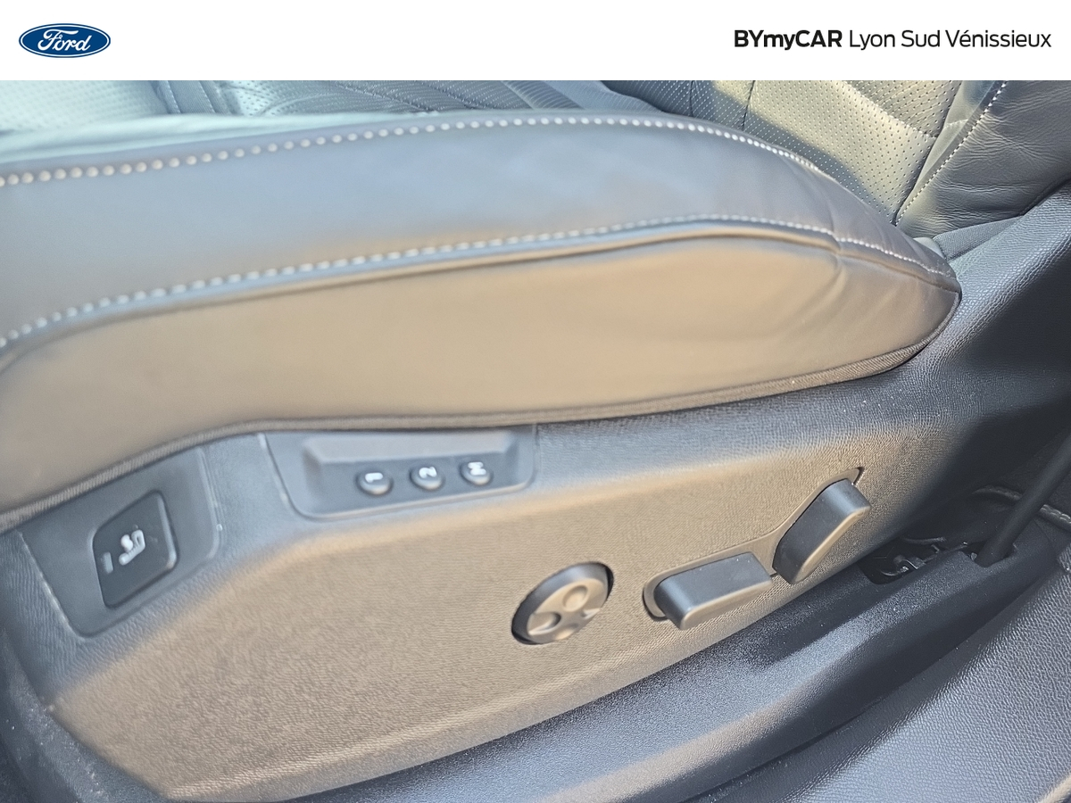DS7 Crossback Hybride E-Tense 300 EAT8 4x4 — photo 25
