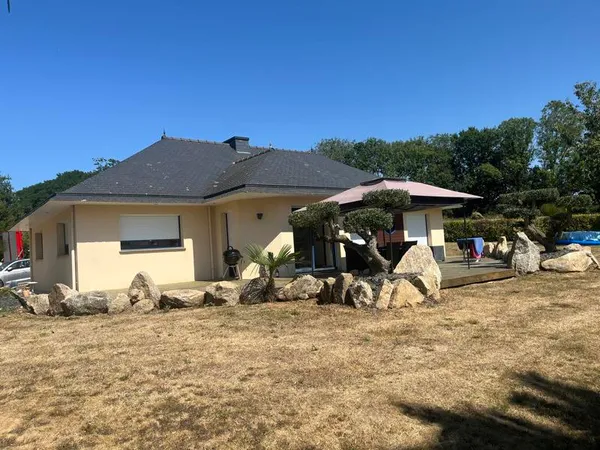 Maison 8 pièces 160 m²