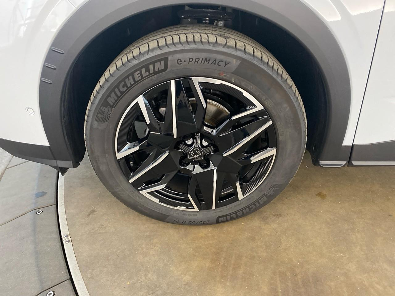 Peugeot 3008 hybrid 145 e-dcs6 gt — photo 11