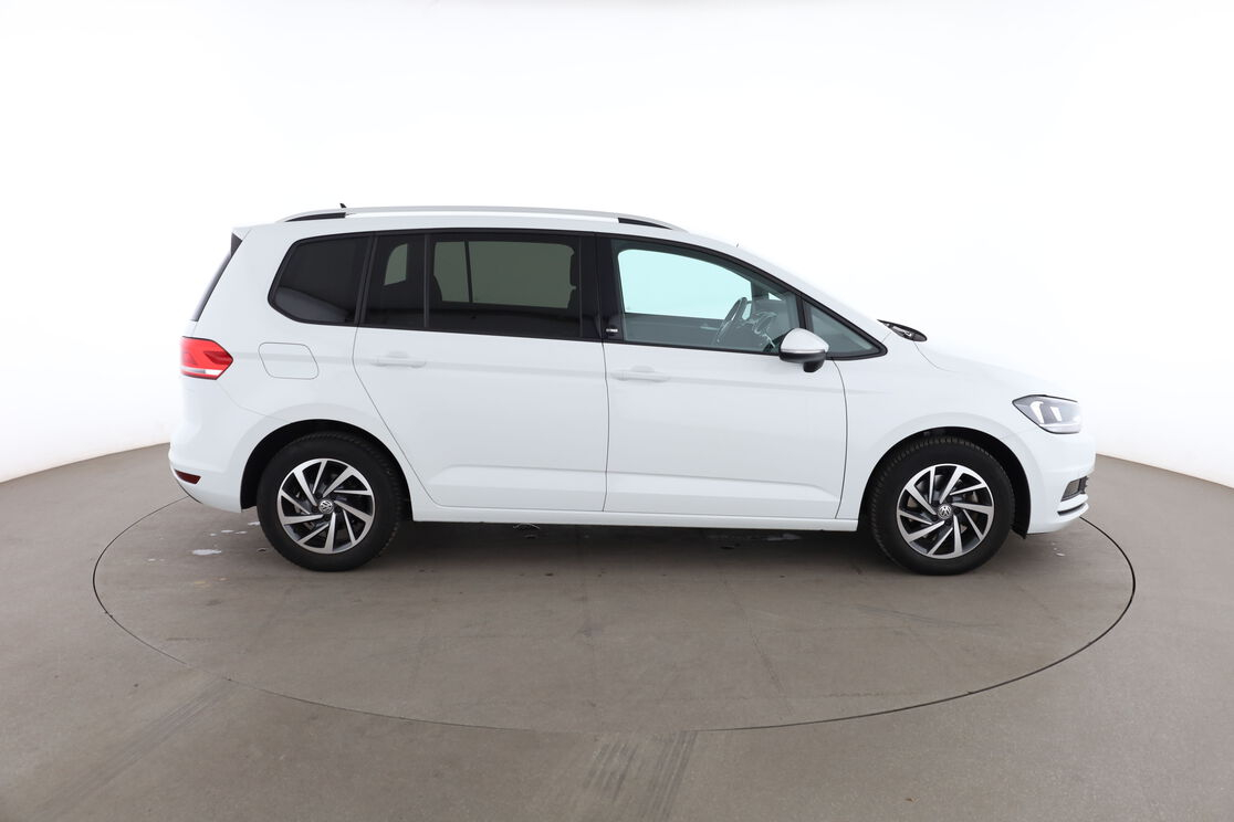Volkswagen Touran 1.4 TSI BlueMotion Tech Sound — photo 6
