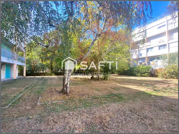 PESSAC / PROCHE CENTRE VILLE ET DOMAINE UNIVERSITAIRE / T4 DUPLEX 68M2 / LUMINEUX / 3CHBRES / BALCON