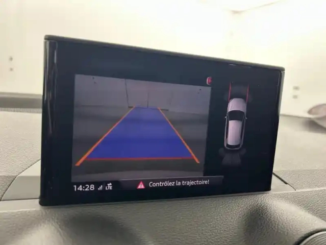 Audi Q2 1.0 tfsi 116ch sport s tronic 7 + caméra + apple carplay — photo 24