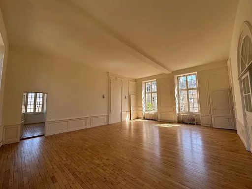 Appartement 5 pièces 153 m²