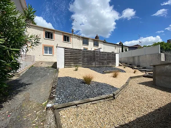 Maison St Laurent Sur Sèvre à 10 minutes de Cholet