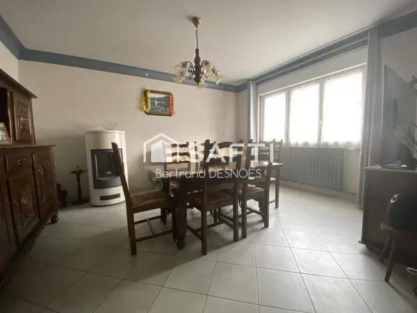 Maison de bourg 103 m², 3 chambres, terrain 760 m²