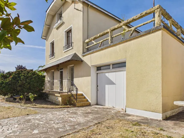Déols : maison 4 chambres, jardin et terrasse