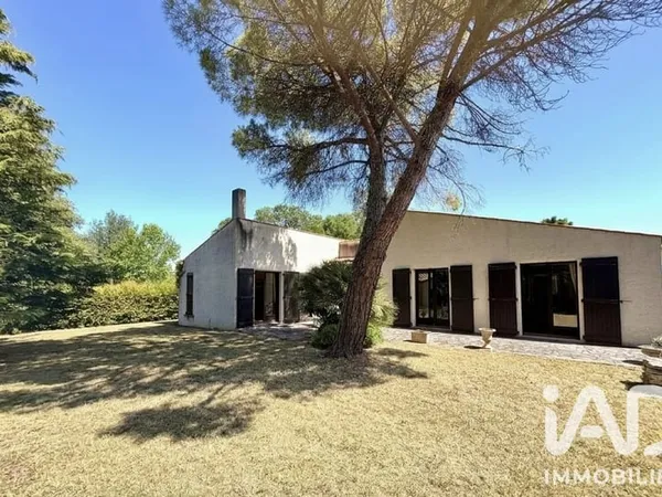 Maison 5 pièces 140 m²