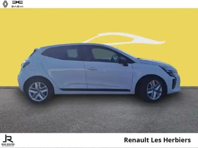 Renault Clio 1.5 blue dci 100ch evolution - 24 — photo 13
