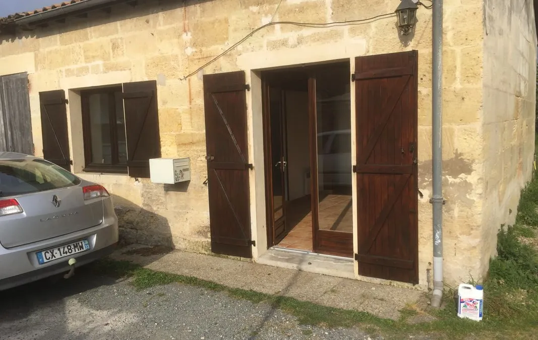 Photo 1