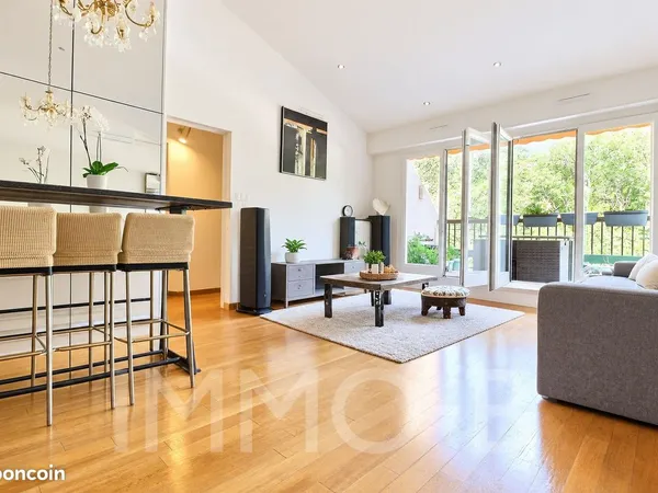 Appartement 4 pièces 100 m²