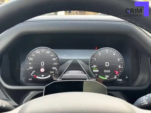 Land Rover Defender 110 p300e awd auto — photo 7