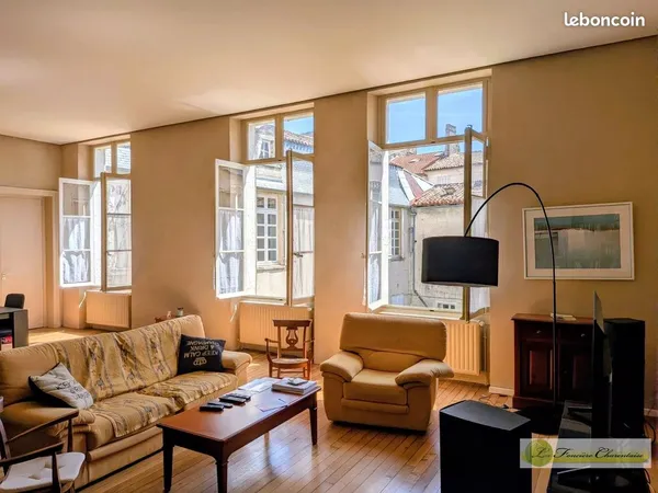 Appartement 5 pièces 235 m²