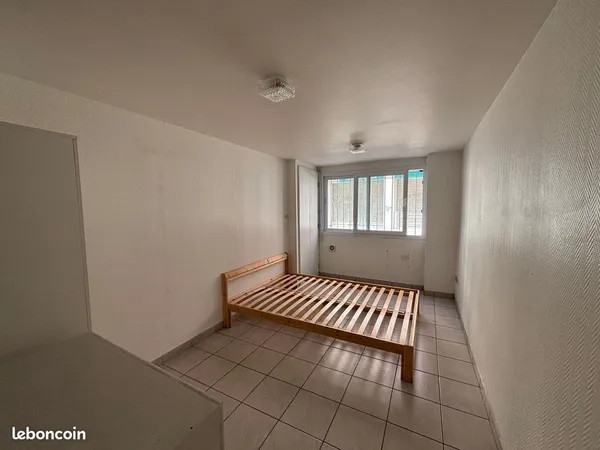 T3 de 37 m² - Fontaine