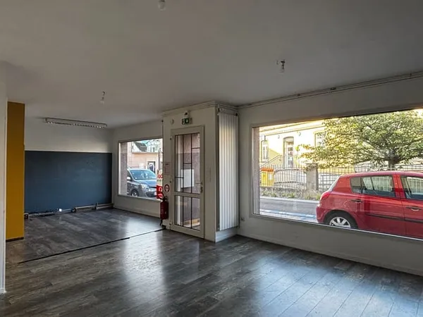 Local commercial 42 m²
