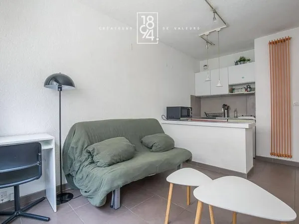Studio 1 pièce 20 m²