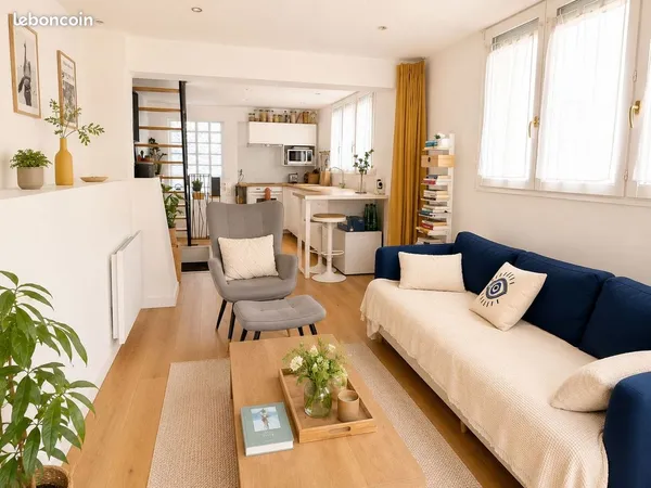 T3 Triplex meublé 54m² — Esprit maison, calme, proche La Défense & Bergères