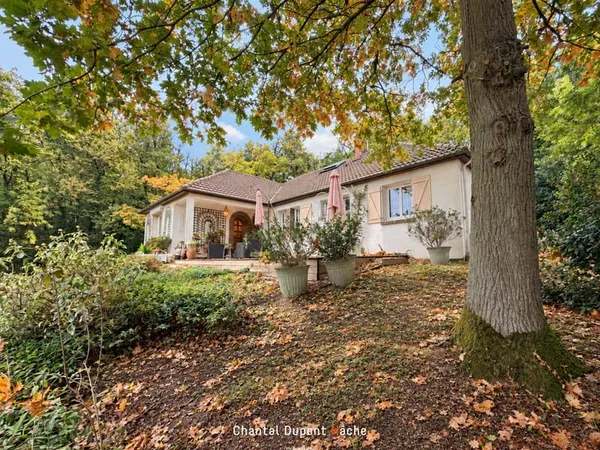 LE COUDRAY- Cadre exceptionnel pour cette maison de 167m2 su