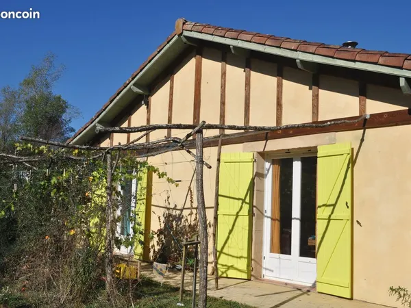 à vendre - maison de campagne sur 1,6 hectare : un terrain pensé pour l'autonomie