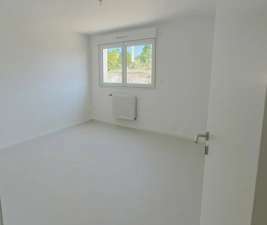 MAISON/VILLA 4 pièces 90 m²