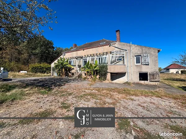 Propriété 7 pièces 144 m²