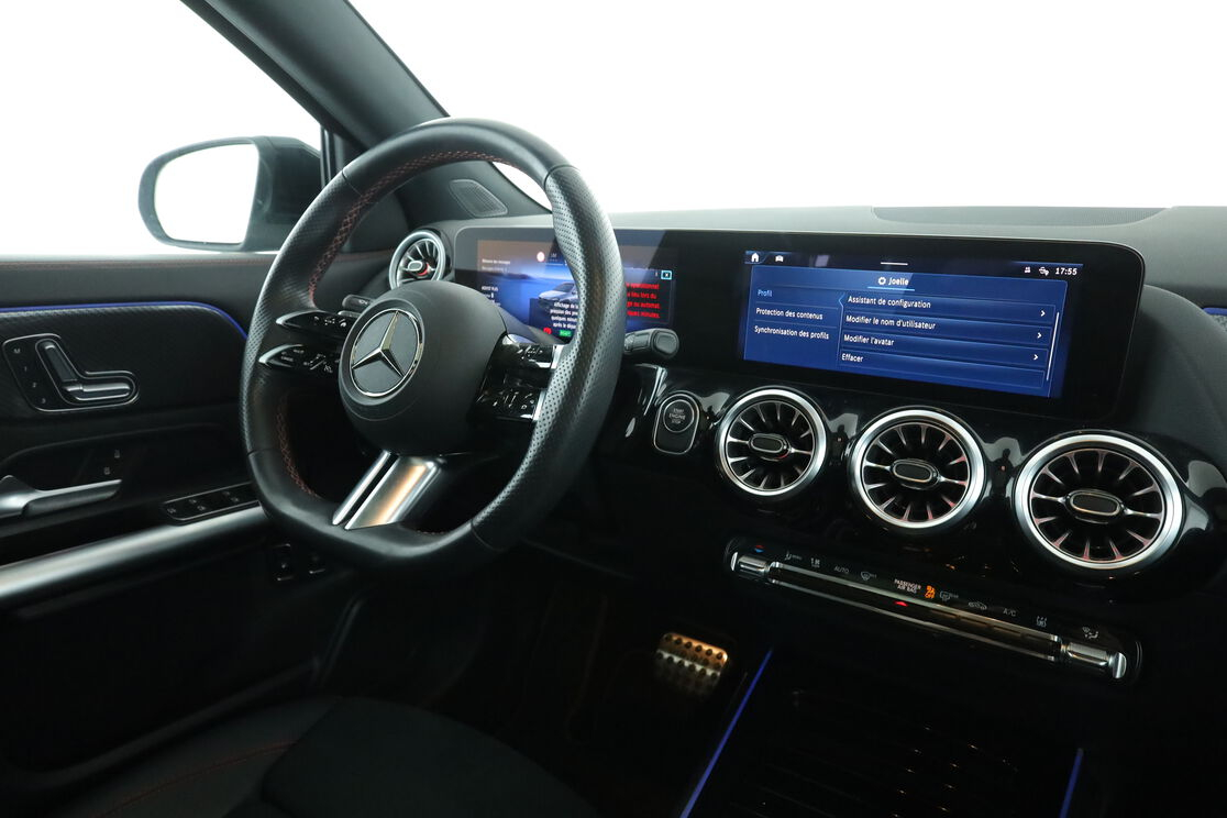 Mercedes-Benz GLA 250 e AMG Line 8G-DCT — photo 12
