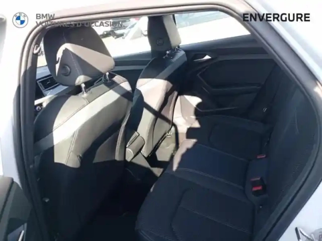 Audi A1 sportback 30 tfsi 110ch s line s tronic 7 — photo 13