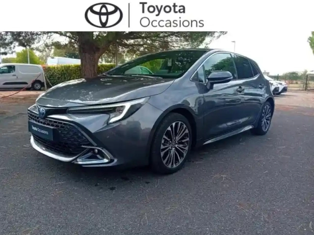 Toyota Corolla 1.8 140ch design my24