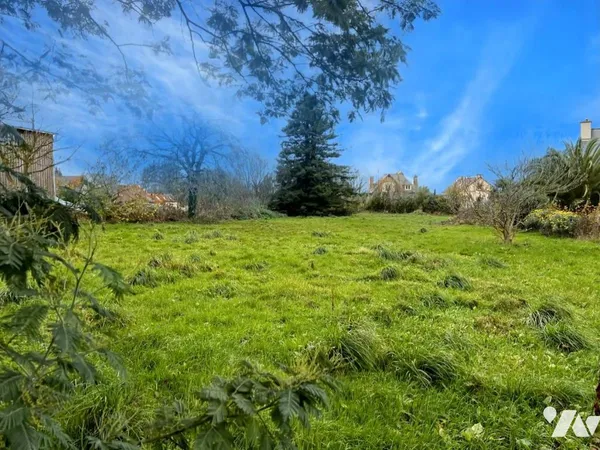 Terrain 2989 m²
