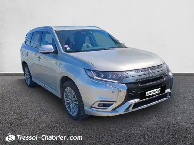 Mitsubishi Outlander 2.4l phev twin motor 4wd instyle — photo 29