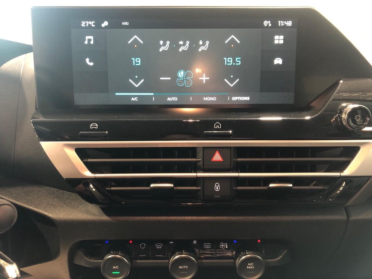 Citroën C4 hybride 136 e-dcs6 plus — photo 21