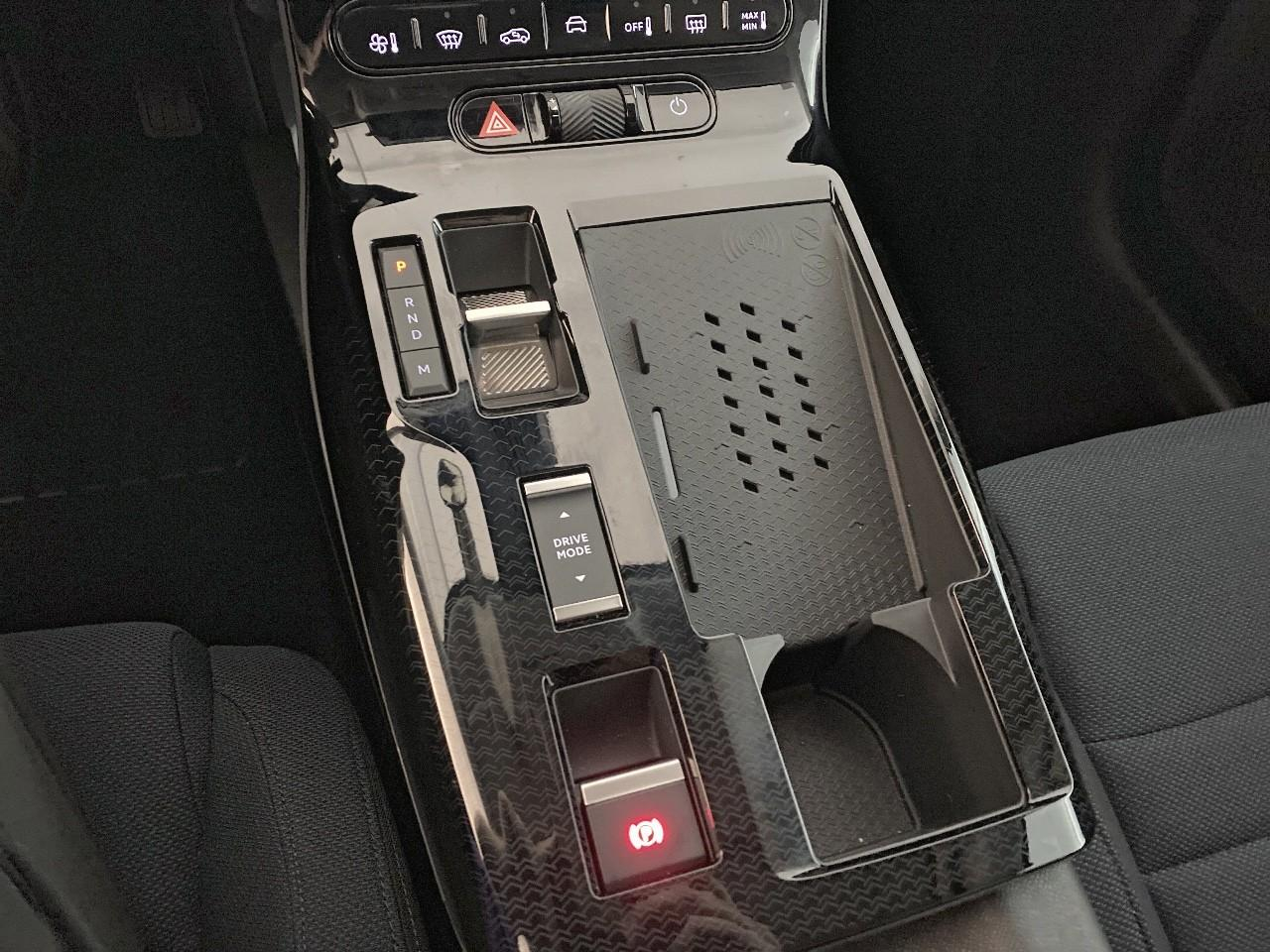 Citroën C5 Aircross hybride 145 ch e-dcs6 plus — photo 17
