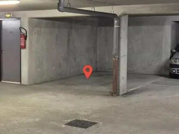 Loue parking - 15m² - Paris 15ème