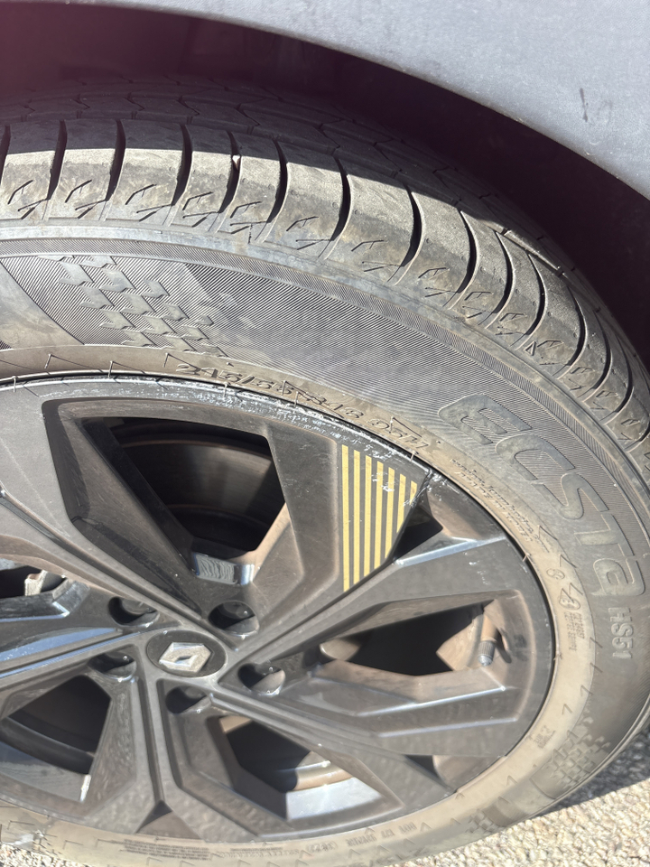 Renault Arkana E-Tech hybride 145 - 22 — photo 26