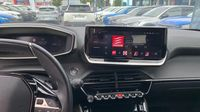 Peugeot 2008 1.2 PureTech 130ch S&S GT EAT8 — photo 19