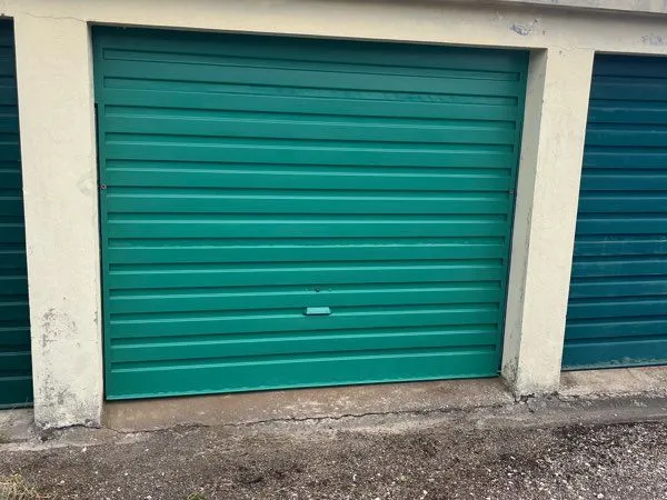 Garage à louer