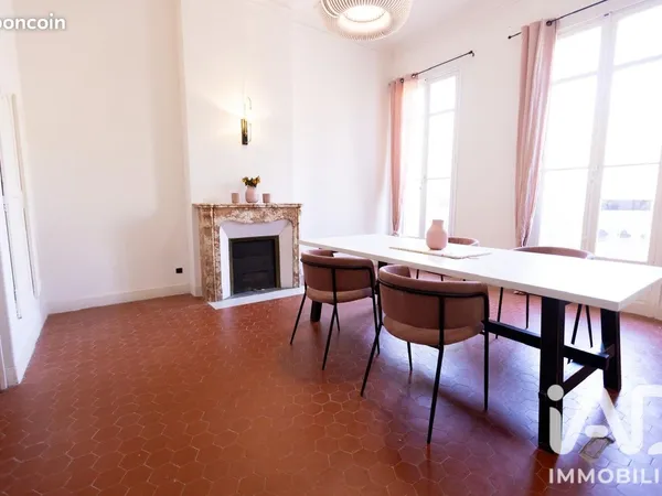 Appartement 6 pièces 176 m²