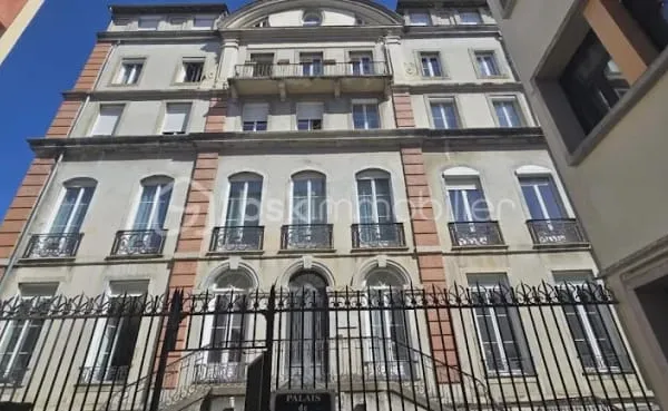 Appartement 6 pièces 132 m²