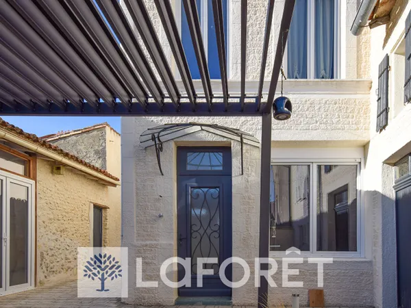 Maison 7 pièces 203 m²