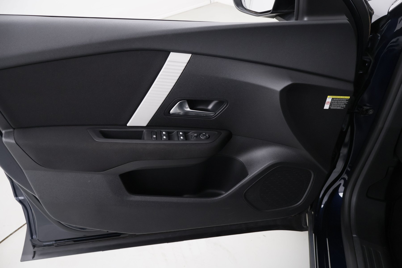 Citroën C4 X — photo 16
